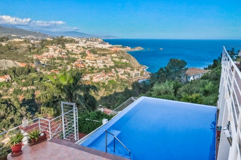 vista-bonita-aussenanlage